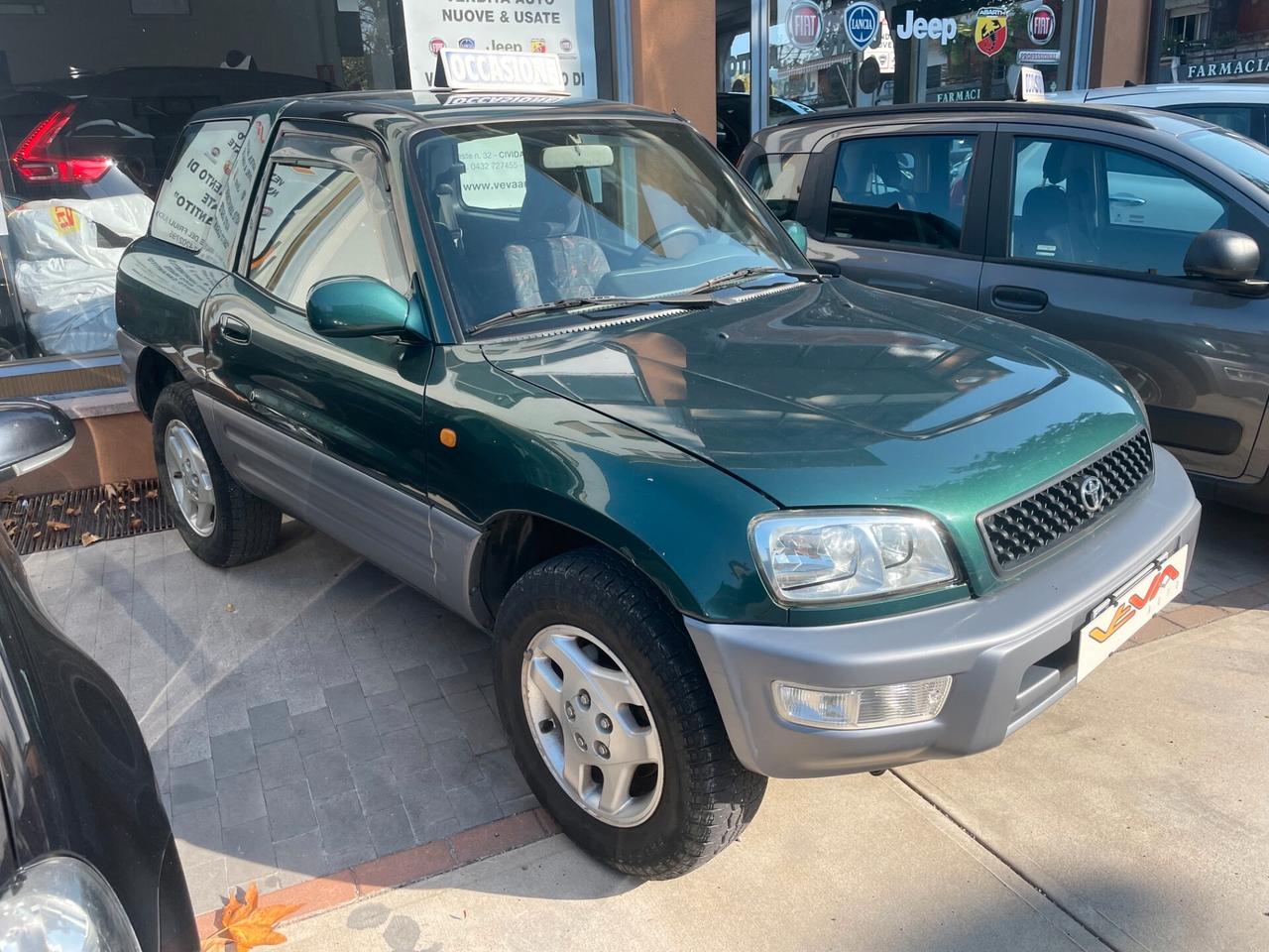 Toyota RAV 4 2.0i 16V cat 3 porte Fun
