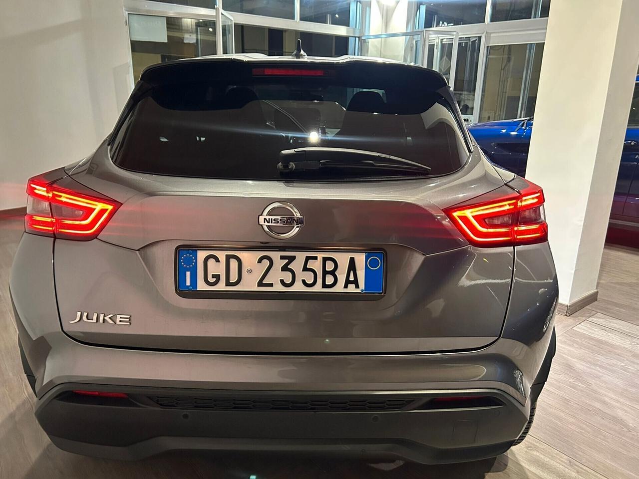 Nissan Juke 1.0 Dig-t 114 cv N-connect