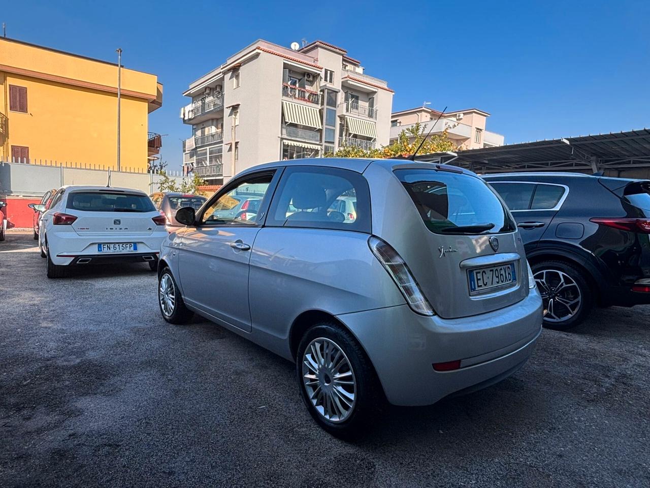 Lancia Ypsilon 1.4 Platino