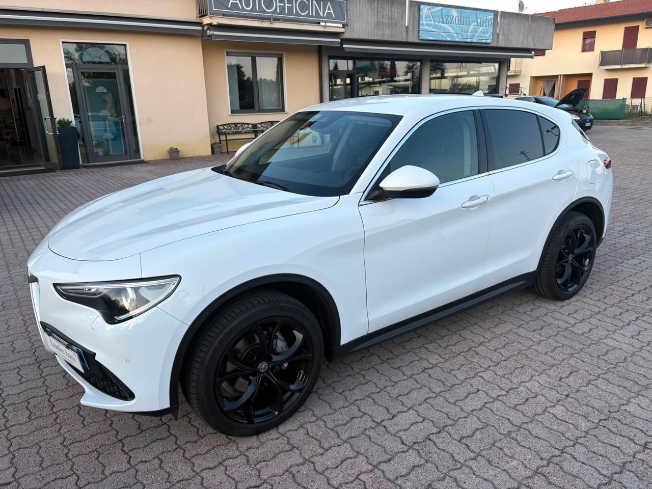 ALFA ROMEO STELVIO 2.0 BENZ 200CV Q4 GANCIO TRAINO