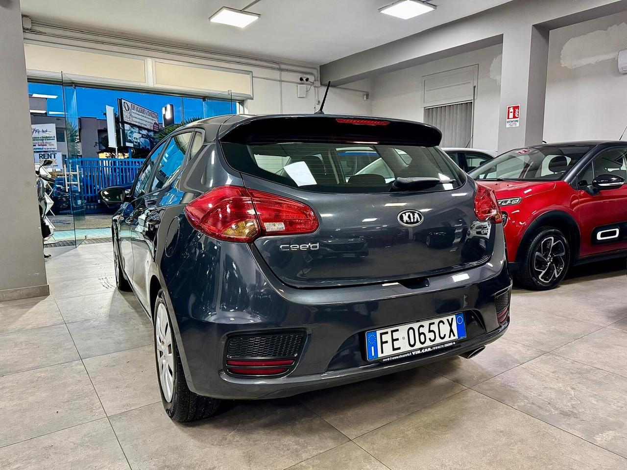 Kia Ceed 1.6 CRDi 110cv 5 porte Cool 2016