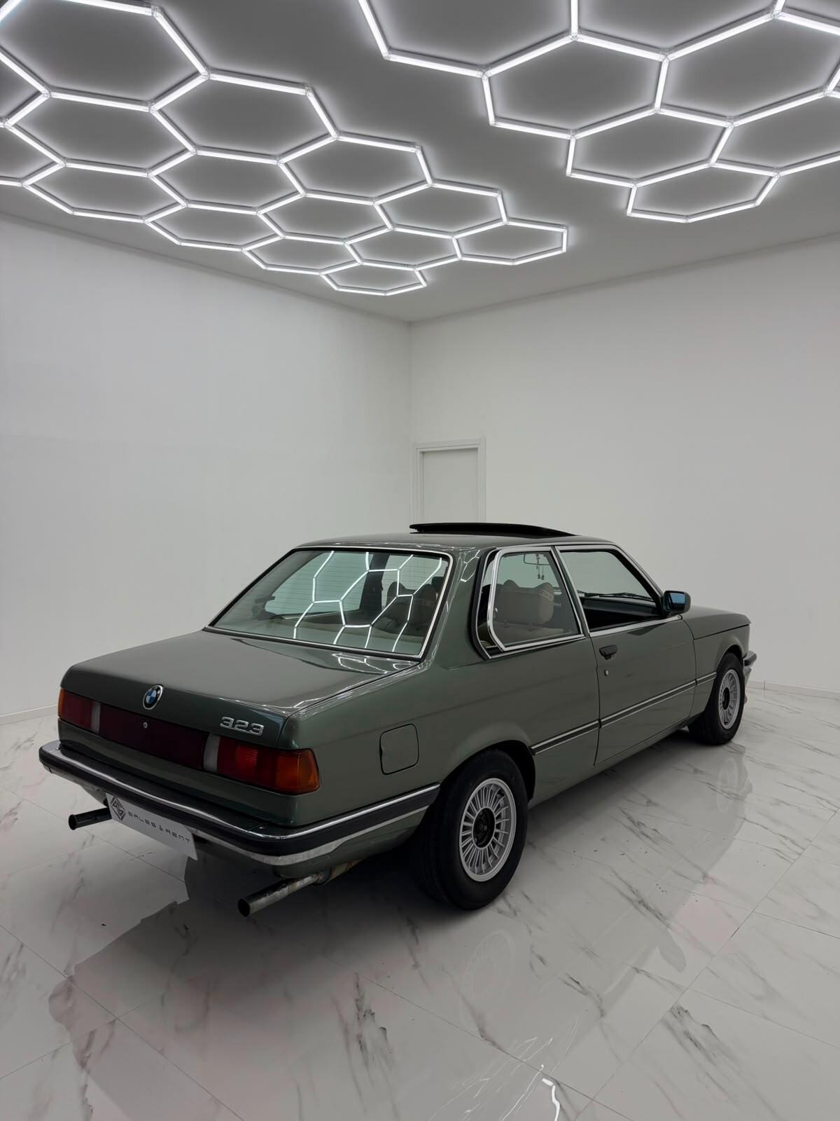 Bmw 323i 2 porte