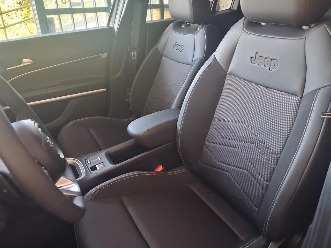 Jeep Avenger 1.2 Turbo 110 CV MHEV Summit