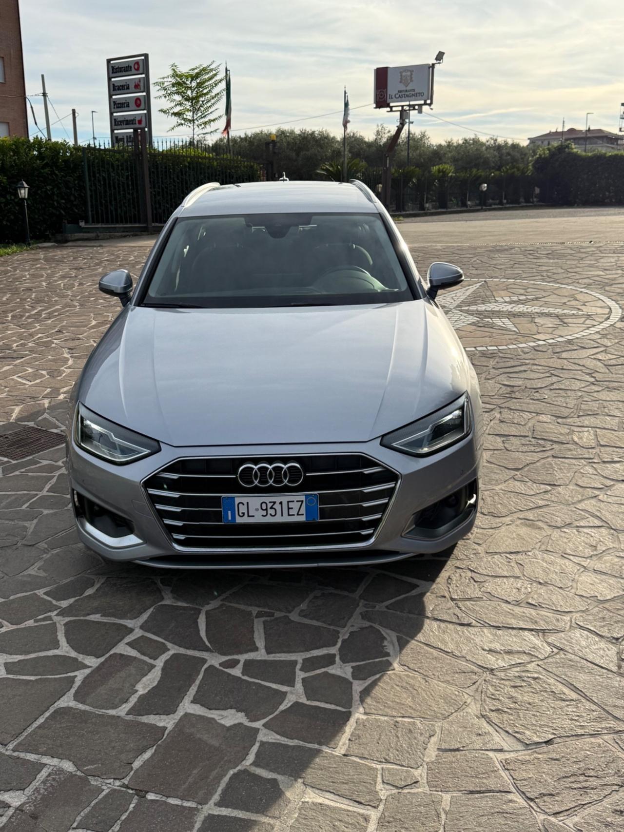 Audi A4 30 TDI/136 CV S tronic line edition 2022