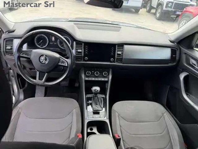 SKODA Kodiaq 2.0 tdi 7 POSTI Executive dsg - FZ360RM