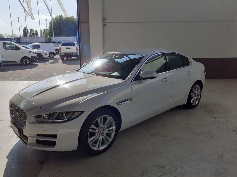 Jaguar XE 2.0 D Turbo 180CV AWD aut. Portfolio