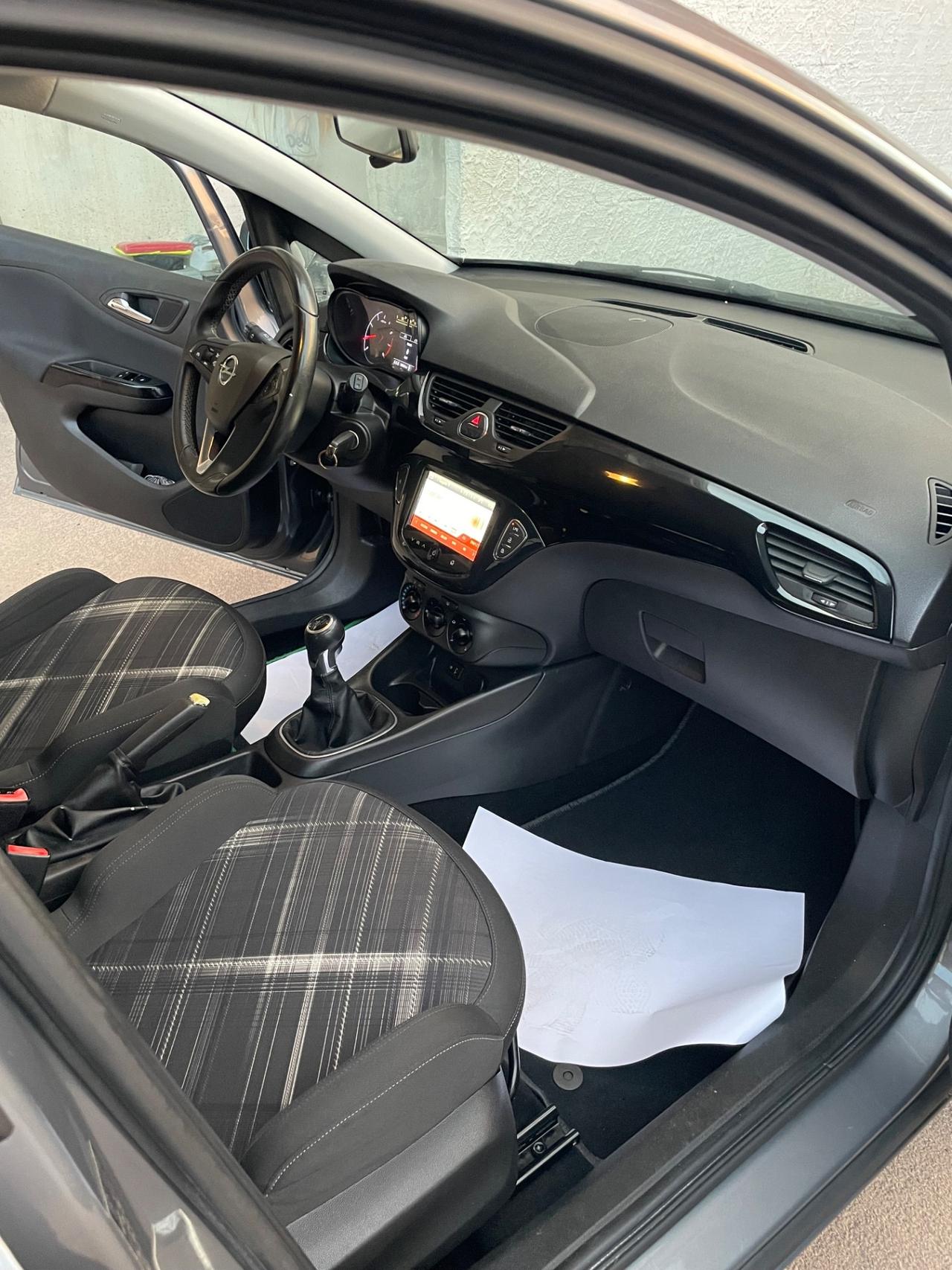 Opel Corsa 1.4 90CV GPL Tech 5 porte b-Color GPL SCADENZA 2036