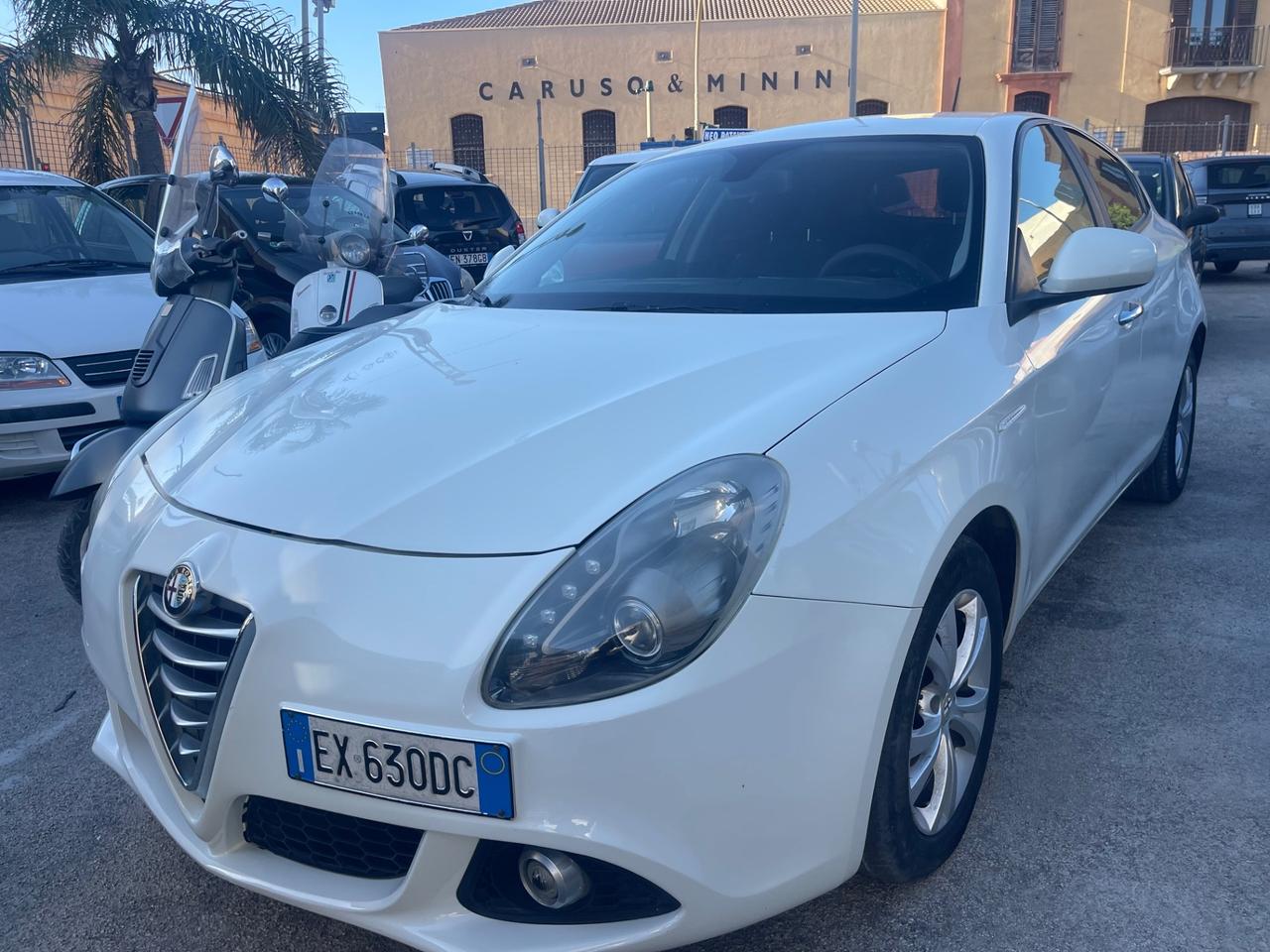 Alfa Romeo Giulietta 1.6 JTDm-2 105 CV Exclusive