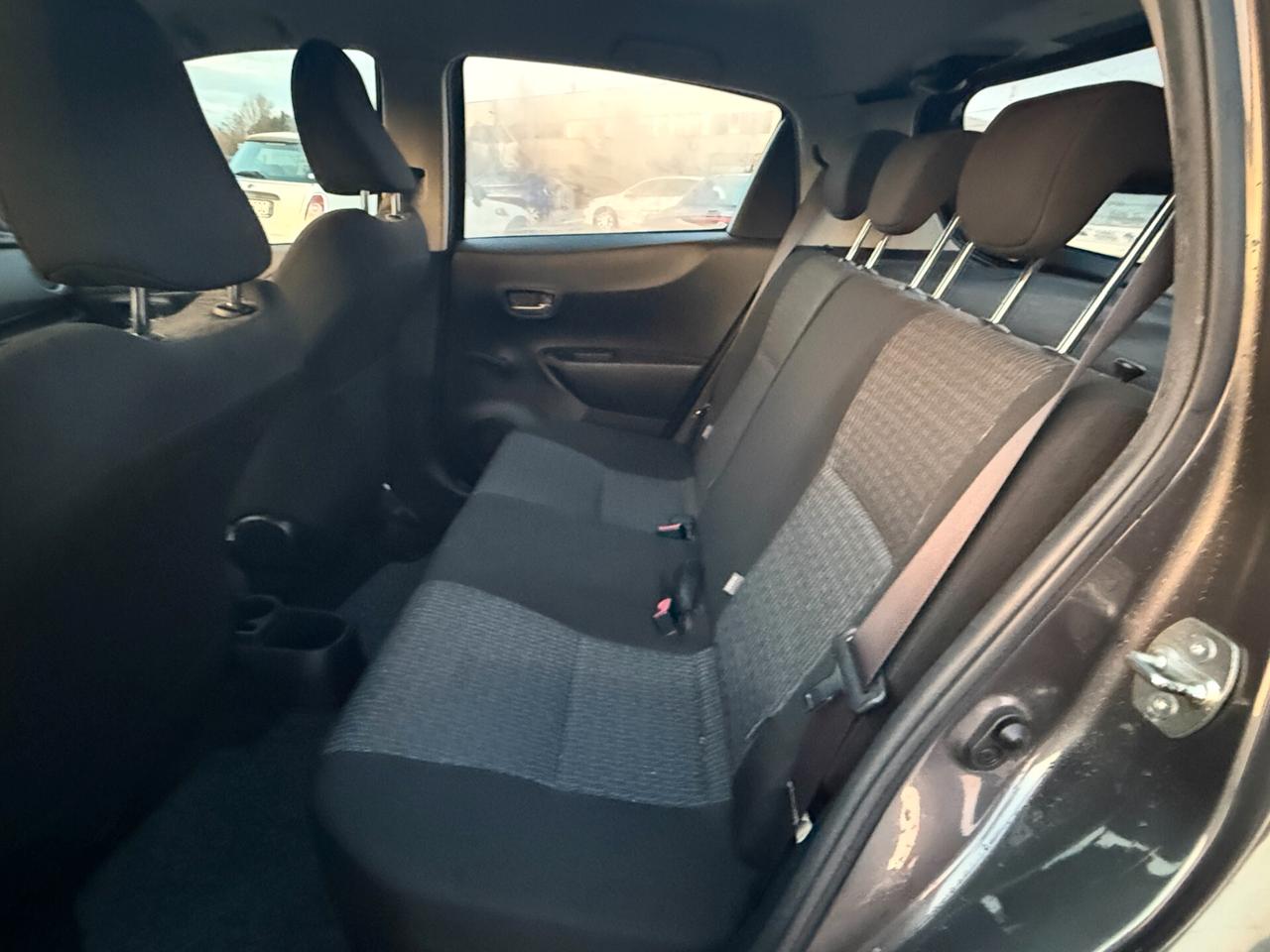 Toyota Yaris 1.0 5 porte Lounge