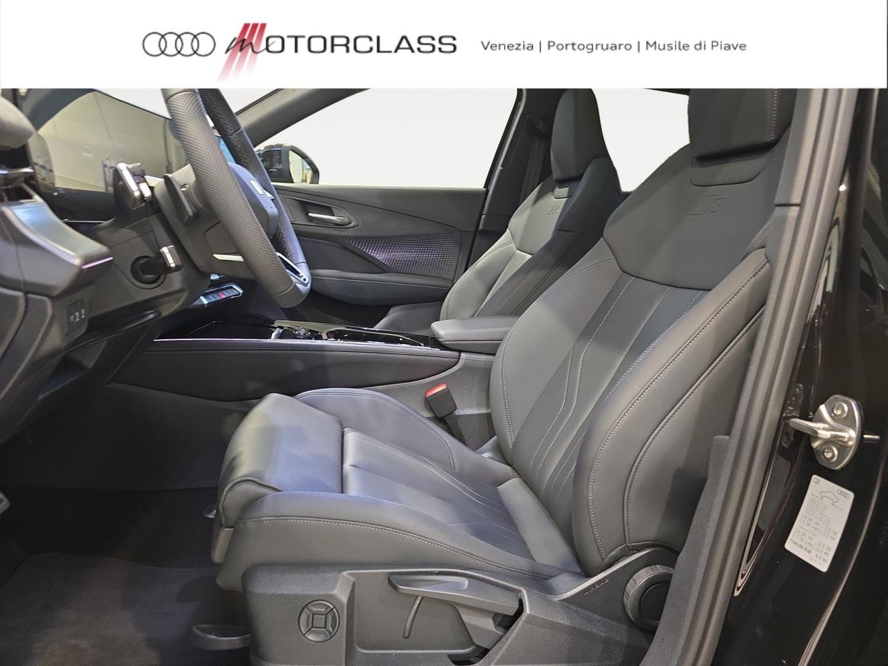 Audi Q3 2.0 tdi 150cv s line edition s tronic