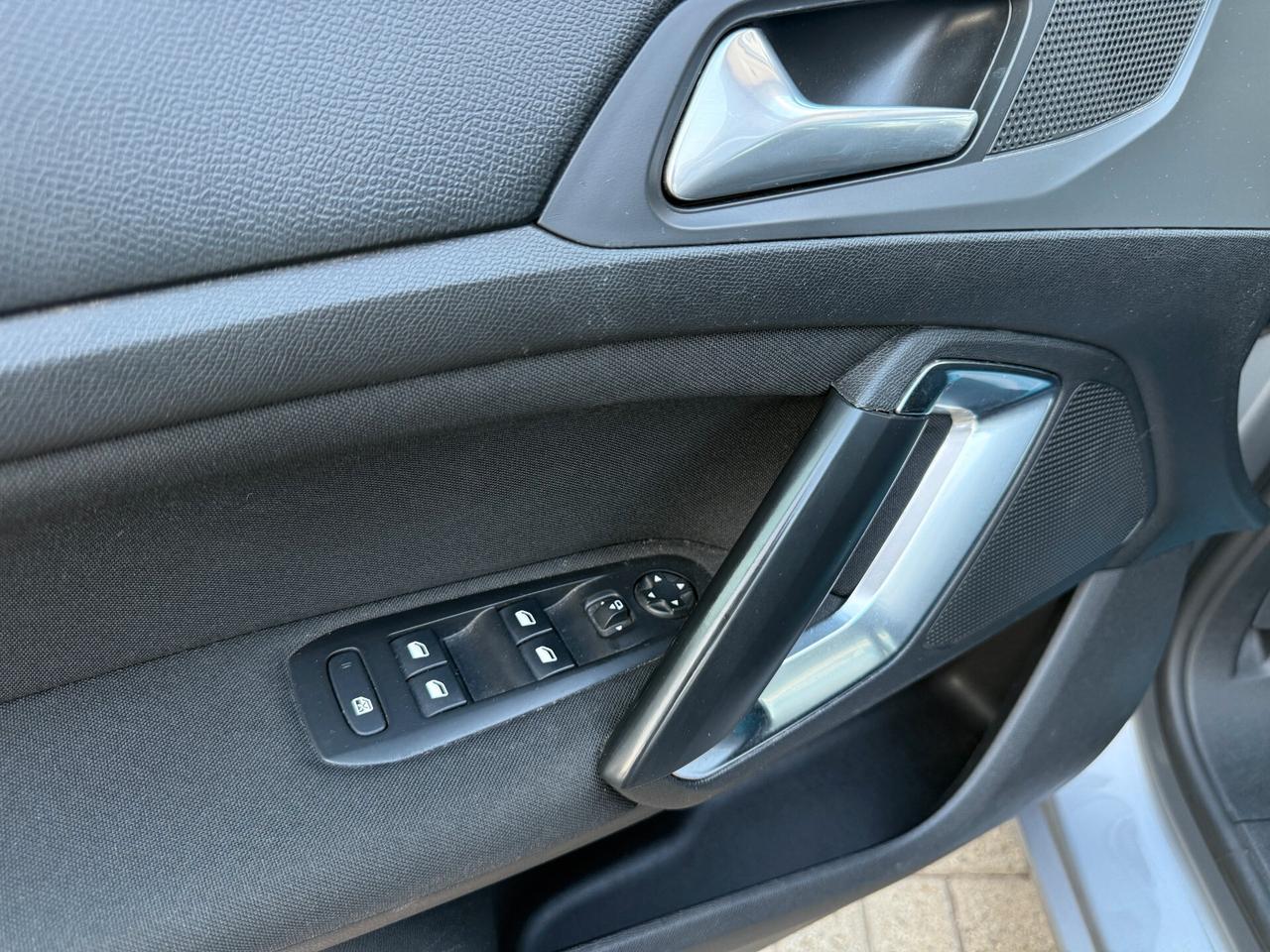 Peugeot 308 BlueHDi 130 S&S SW Tech Edition - Navigatore