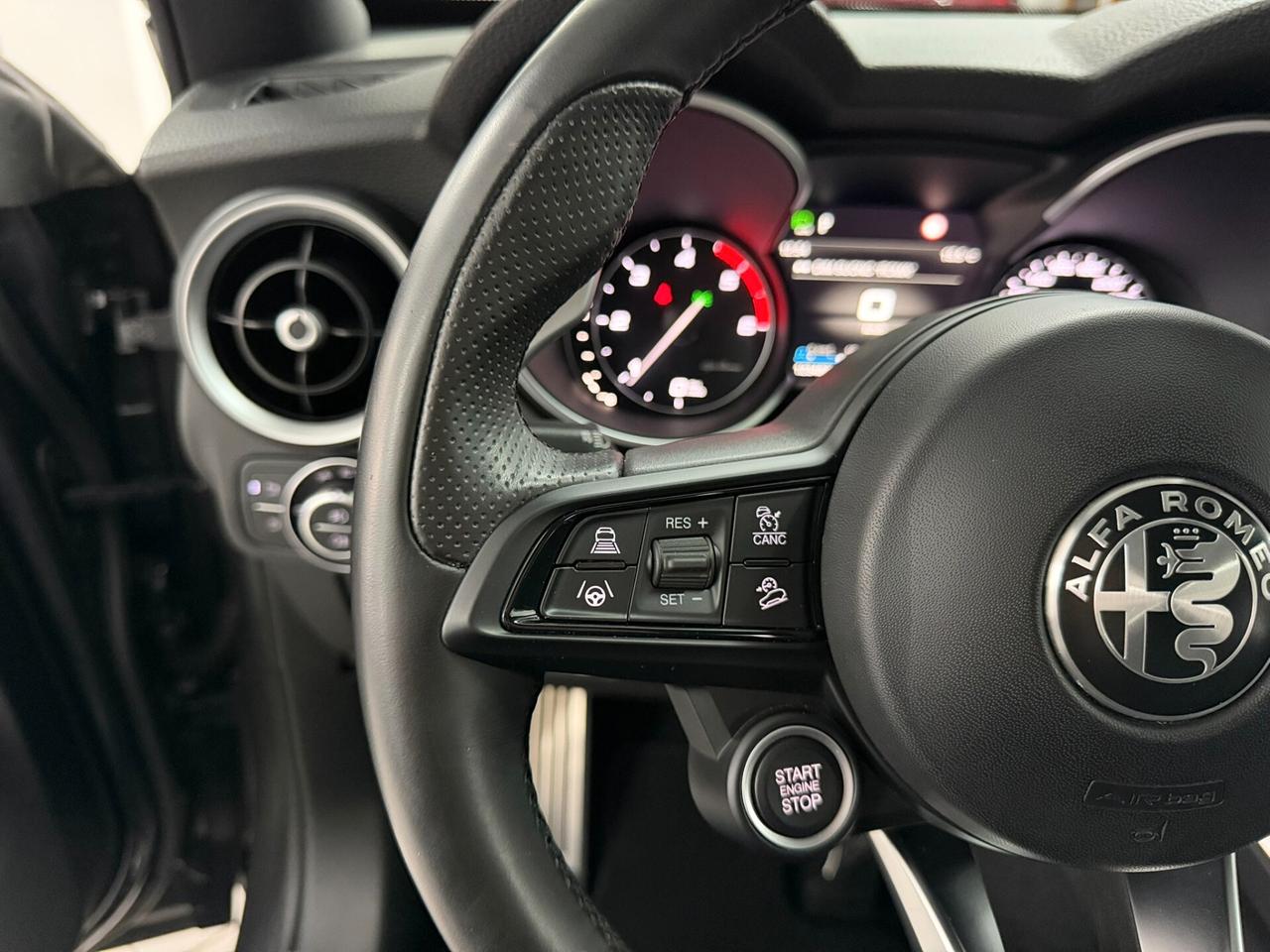 Alfa Romeo Stelvio 2.2 TD 210 VELOCE Q4 DISTRIBUZIONE OK SOSPENSIONI REGOLABILI