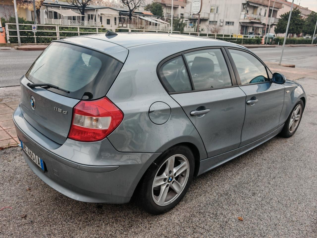 Bmw 118D 5P 122CV M47. ,OK NEOPATENTATI MAI INCIDENTATA .