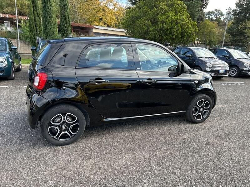 smart forfour II 2015 0.9 t Passion 90cv twinamic my18