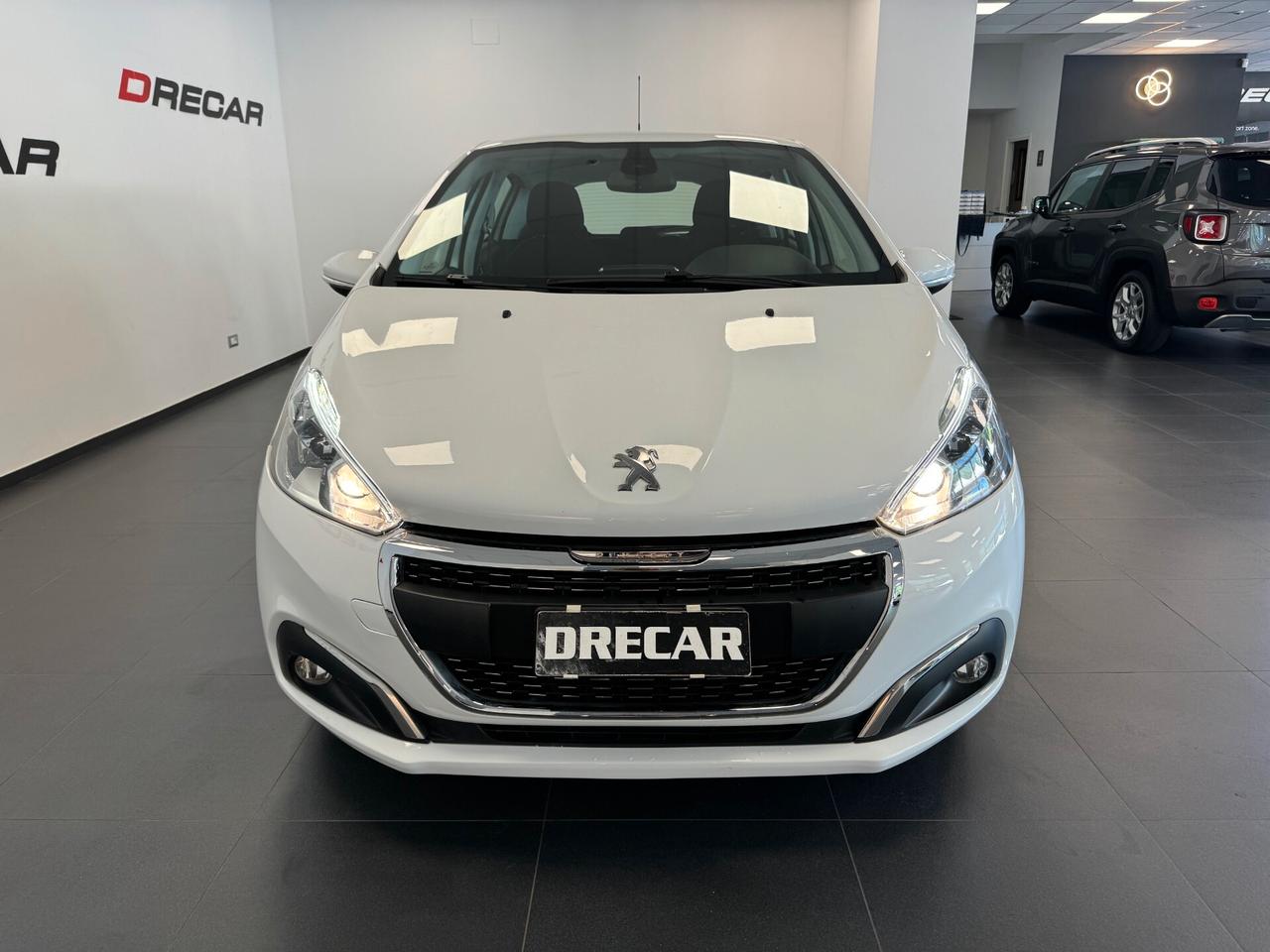 Peugeot 208 PureTech 82 5 porte Allure NAVI NEOPATENTATI