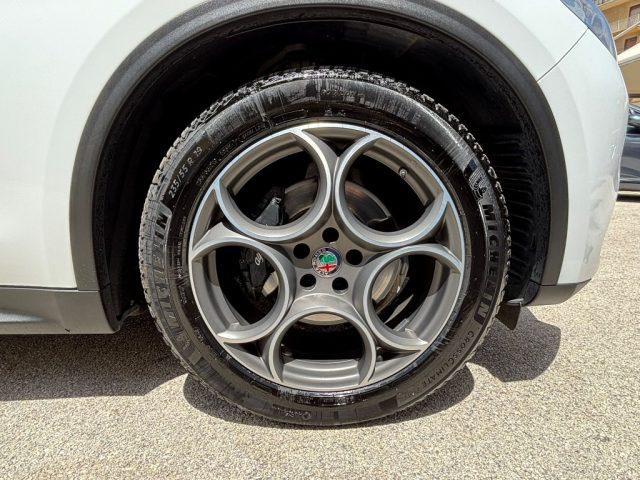 ALFA ROMEO Stelvio 2.0 Turbo 200 CV AT8 Q4 Sprint