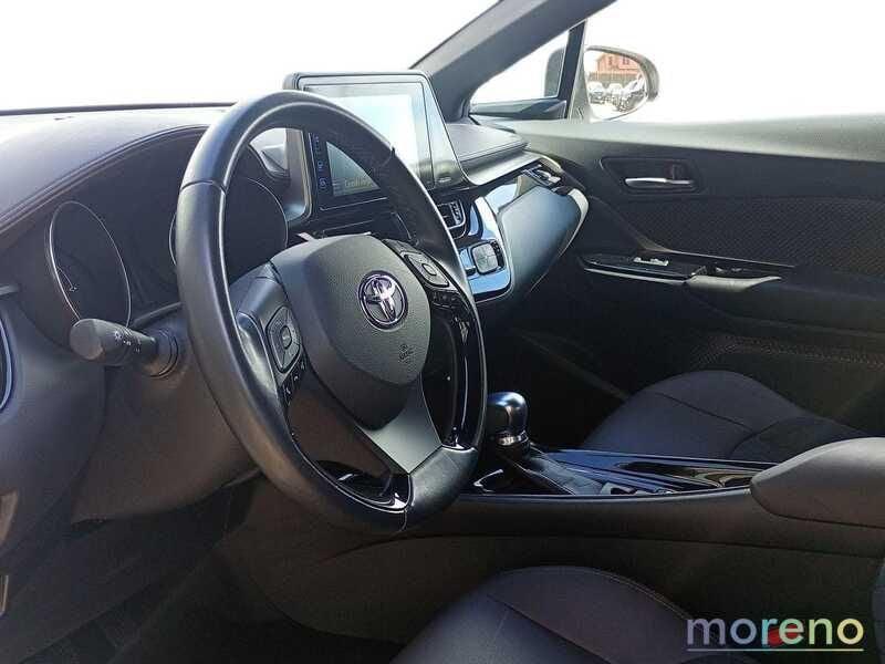 Toyota C-HR 1.8h Lounge 2wd e-cvt