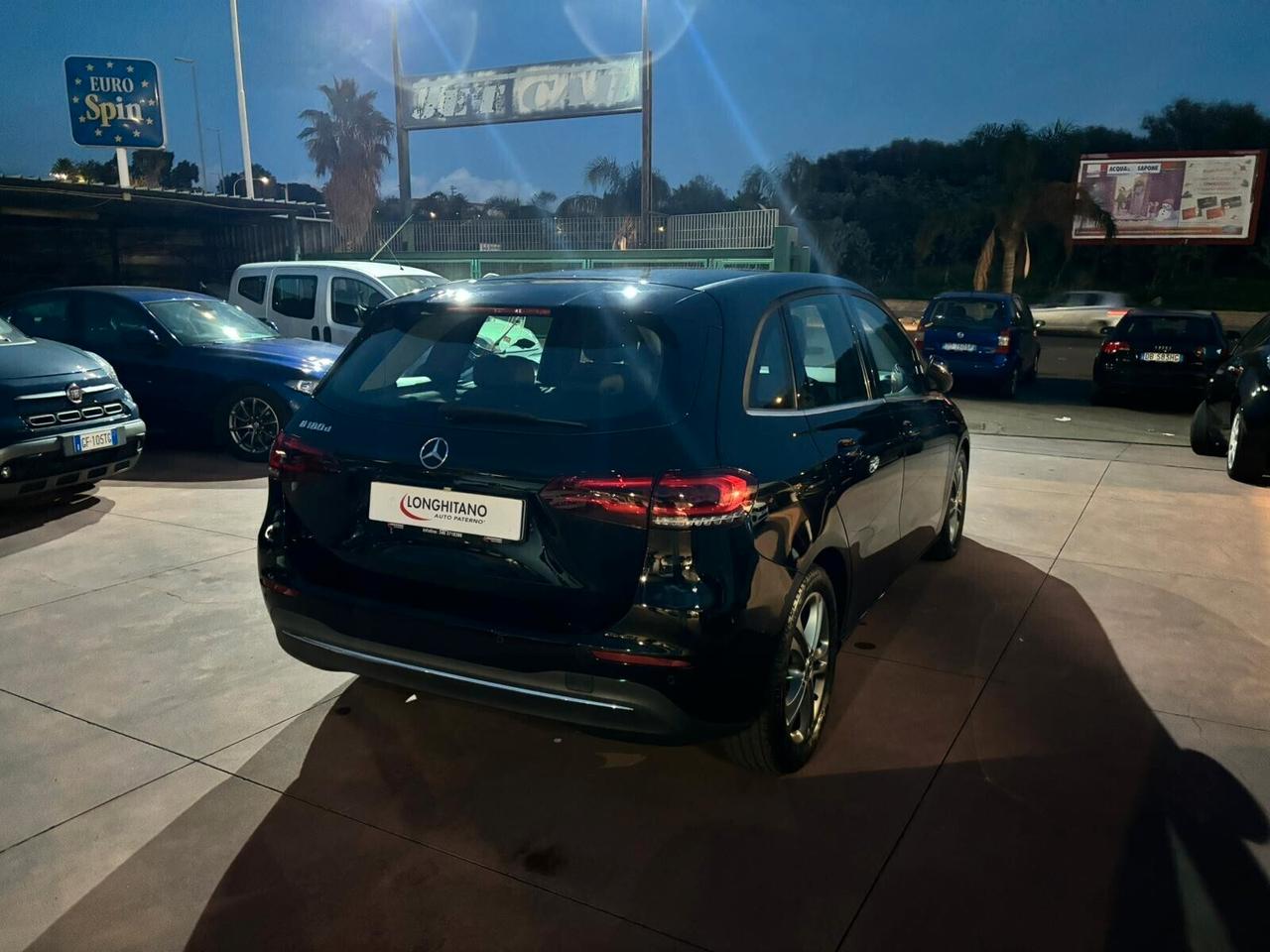 Mercedes-benz B 180 B 180 d Automatic Executive