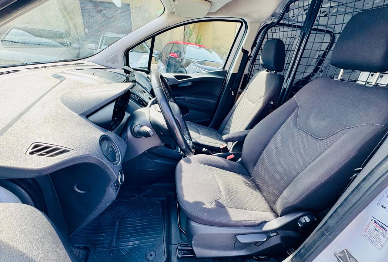 Ford Transit Courier 1.5 TDCi 75CV Van Trend