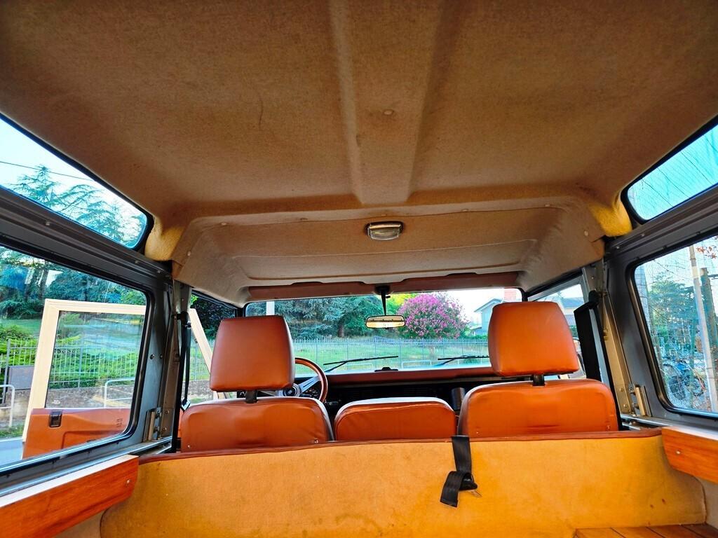 Land Rover Defender 90 TDI 200 RESTAURATA!