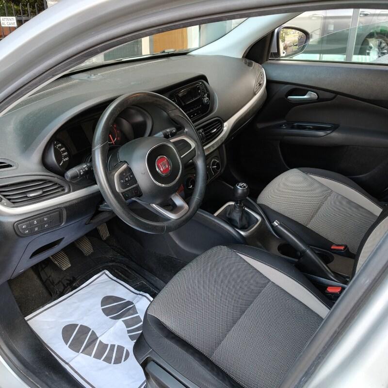 FIAT Tipo (2015-->) Tipo 1.4 4 porte Easy