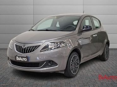 Lancia Ypsilon Ypsilon 1.0 firefly hybrid Silver s&s 70cv