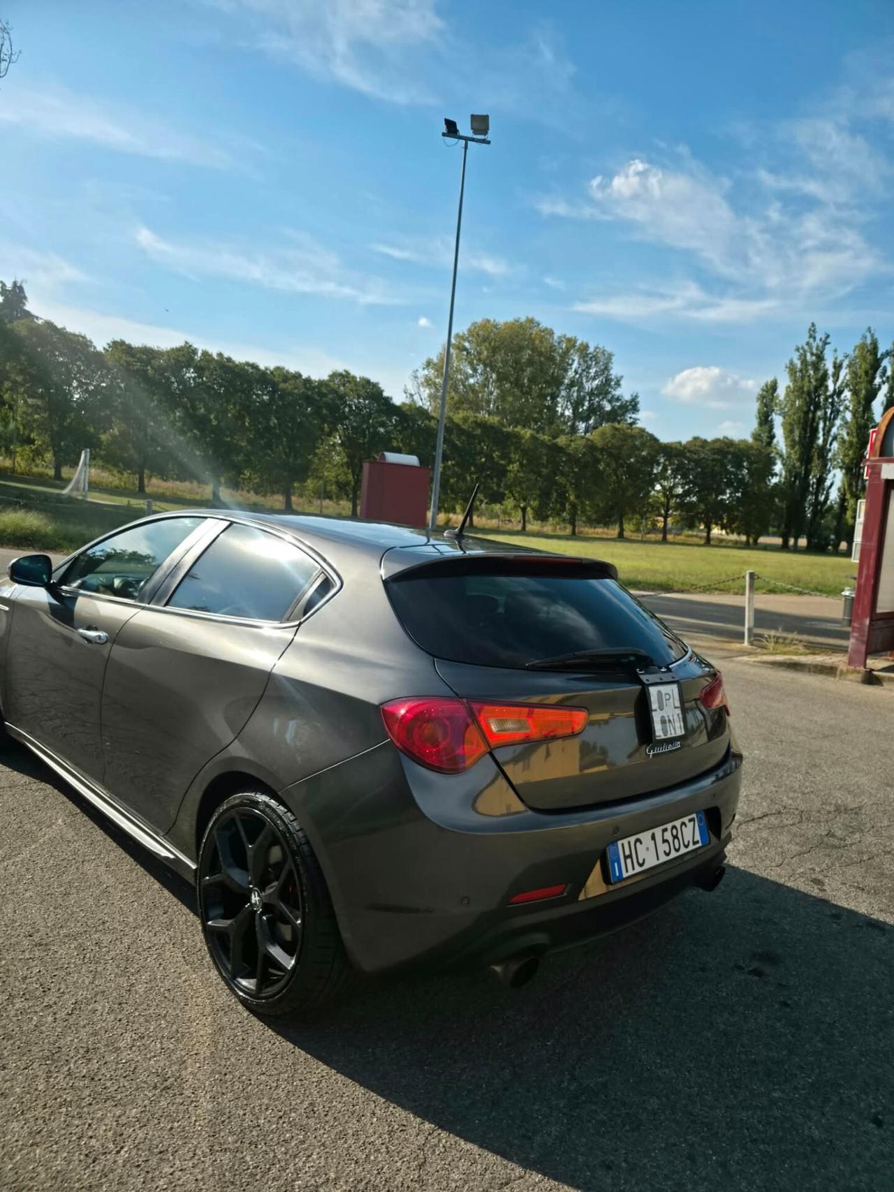 Alfa Romeo Giulietta 1750 TBi Quadrifoglio Verde