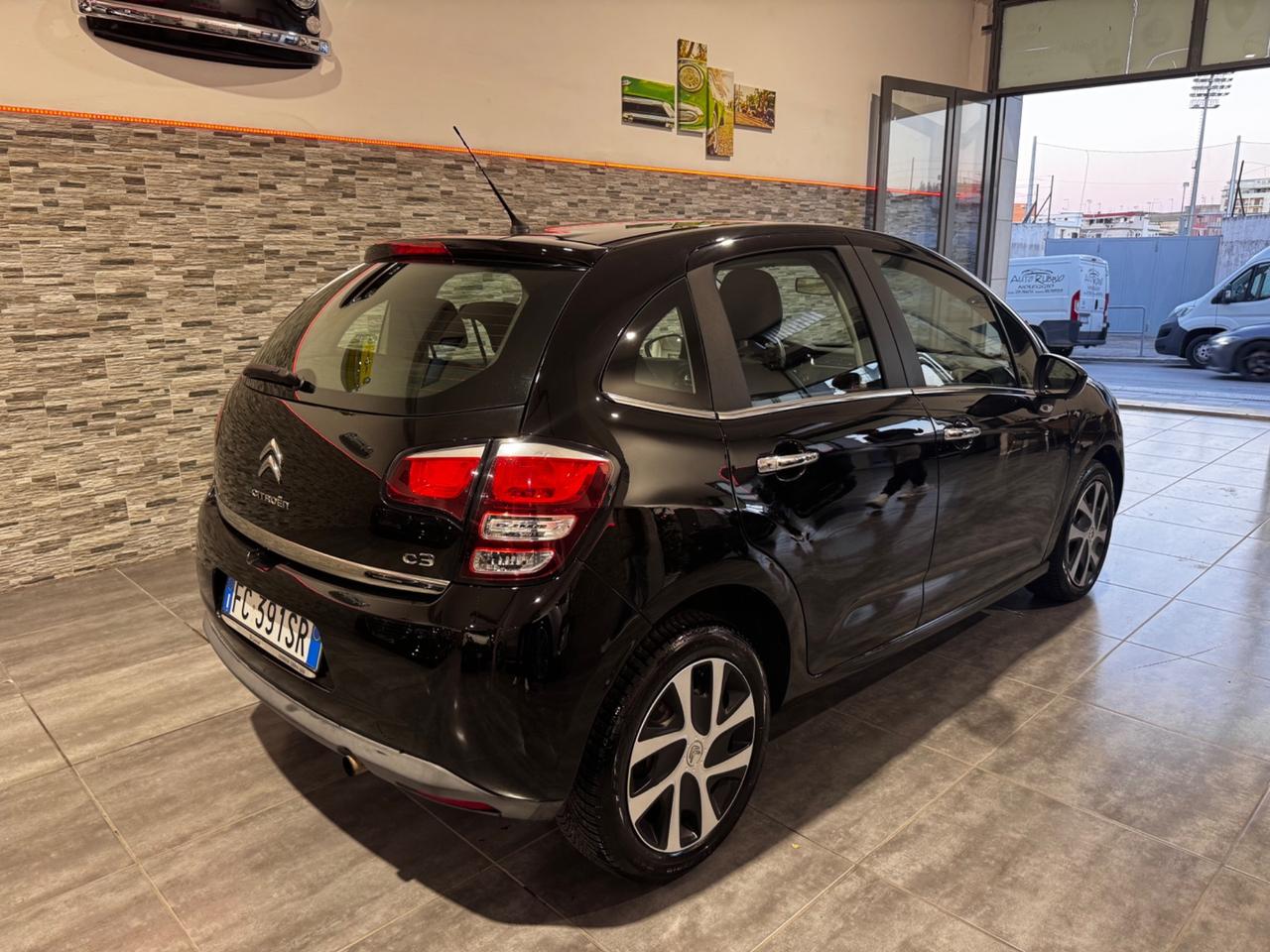 Citroen C3 PureTech 82 Live Edition