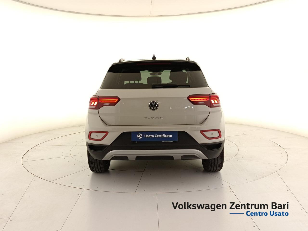 Volkswagen T-Roc 1.0 tsi sport
