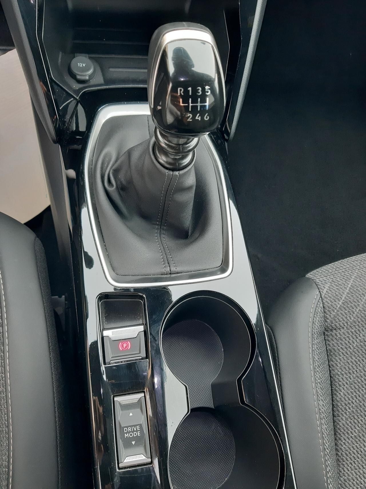 Peugeot 2008 PureTech 100 S&S Allure