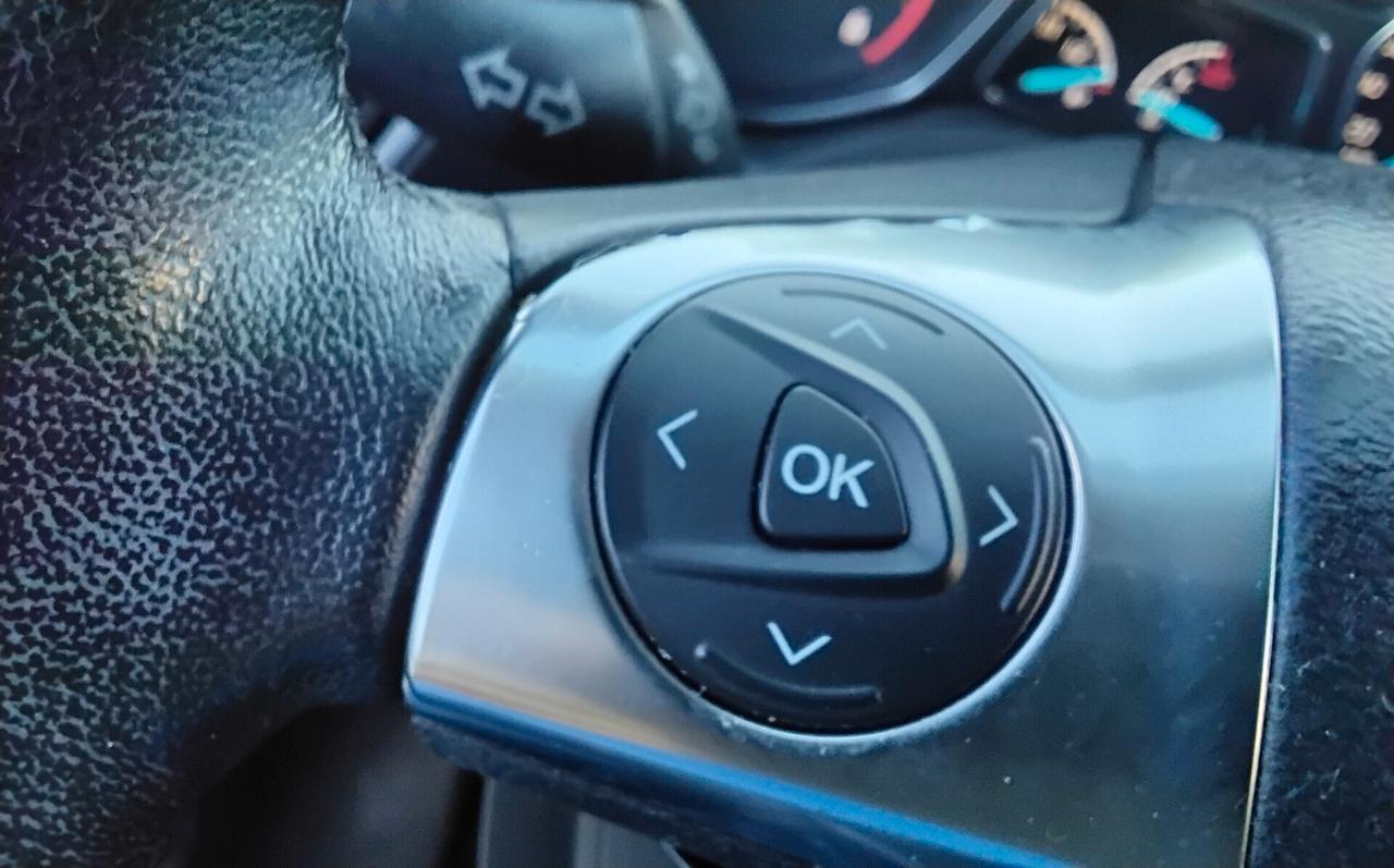 Ford Kuga 2.0 TDCI 163 CV 4WD Powershift Titanium