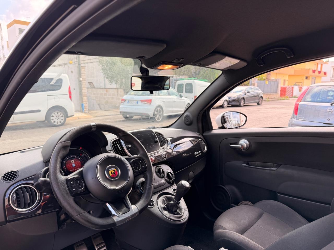 Abarth 595 1.4 Turbo T-Jet 145 CV-2018/OZ 17"