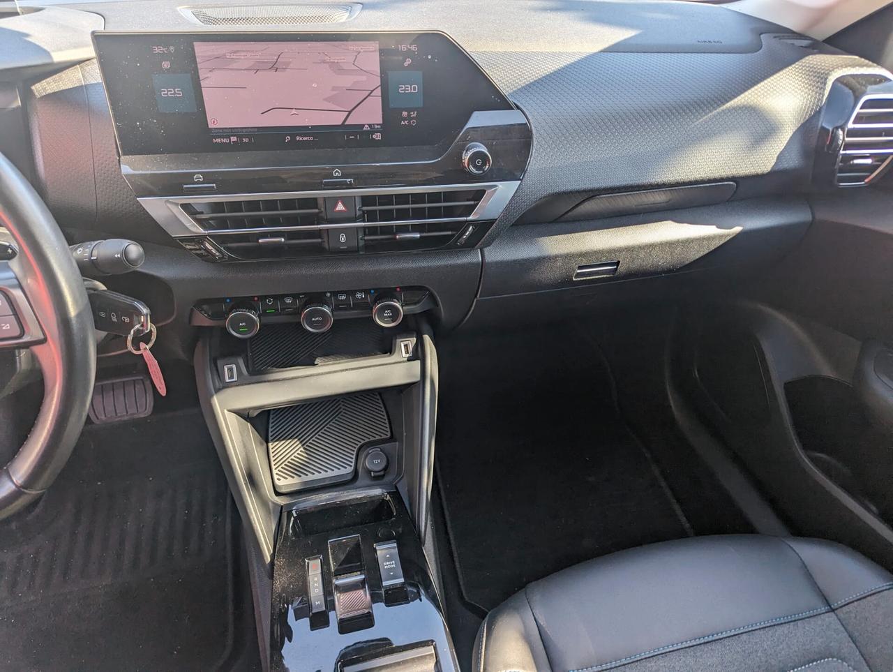 Citroen C4 PureTech 130 S&S EAT8 Shine camera navi nordita