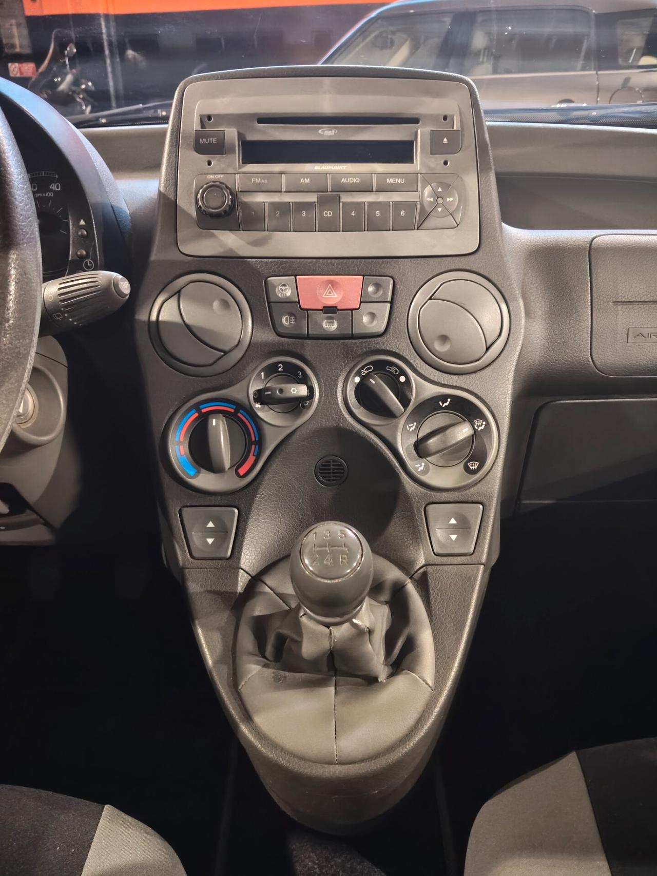 OPEL CORSA EURO 4!!!! SUPER ECONOMICA!!!