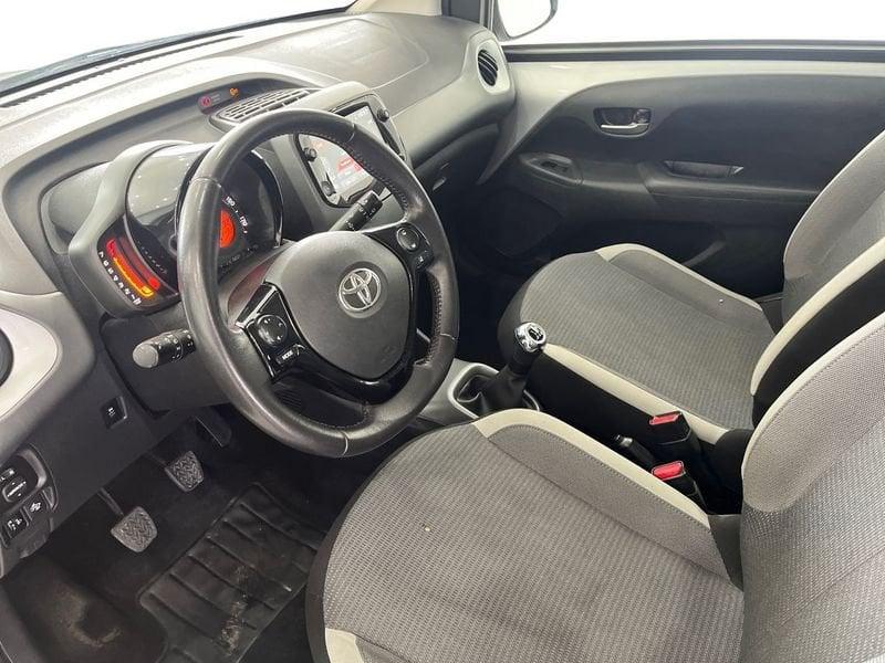 Toyota Aygo Aygo 5p 1.0 x-play 72cv