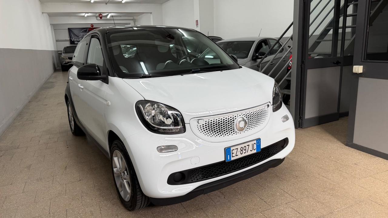 Smart ForFour 70 1.0 Prime 2015