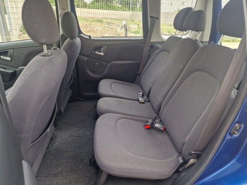 Toyota Yaris Verso 1.3i '03 GPL INCLUSO