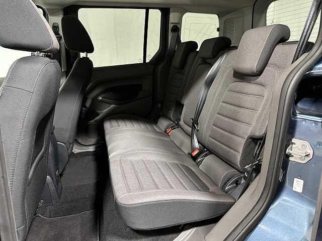 Ford Tourneo Connect 1.5 TDCi 120 CV Titanium