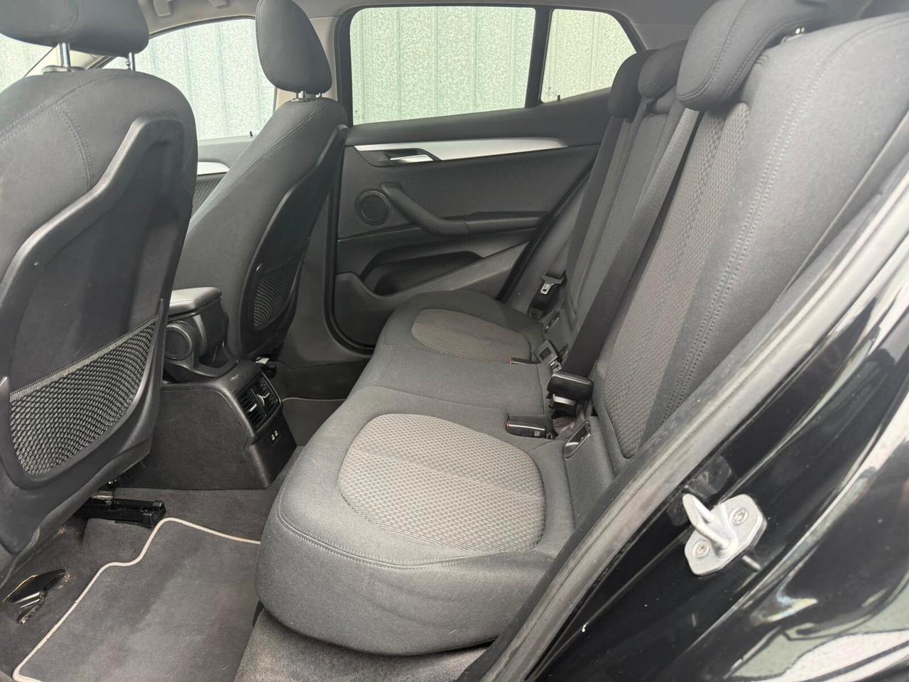 Bmw X2 TETTO APRIBILE 150CV