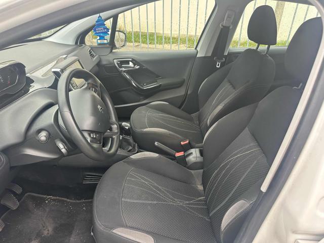 PEUGEOT 208 1.4 8V HDi 68CV 5p senza nessun lavoro da fare
