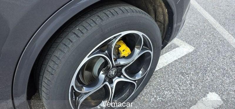 Alfa Romeo Stelvio 2.2 TDS 210CV Veloce AT8 Q4 con blocco differenziale