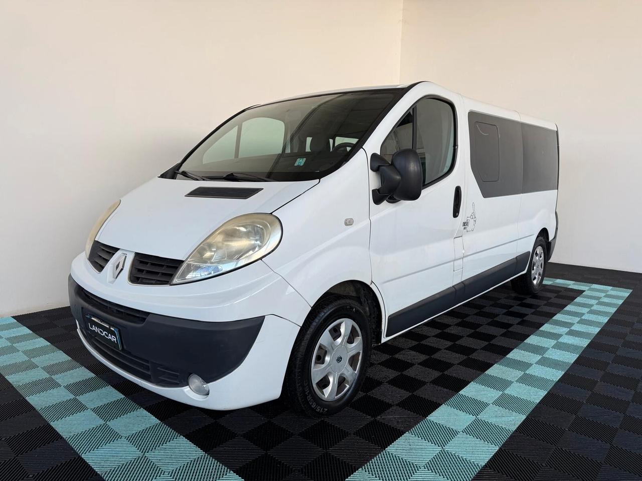 Renault Trafic T29 2.0 dCi/115 PL-TN PULMINO 9 POSTI