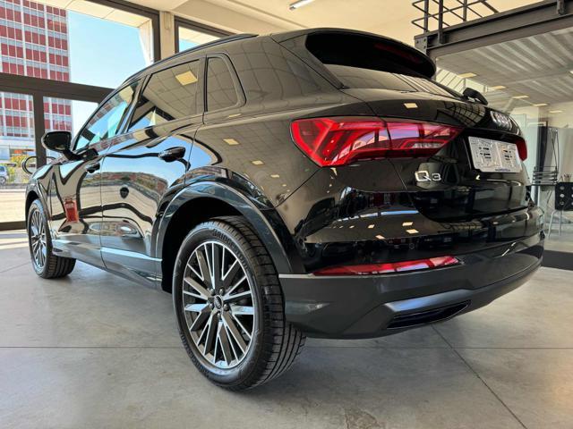 AUDI Q3 35 TDI S tronic Business Advanced