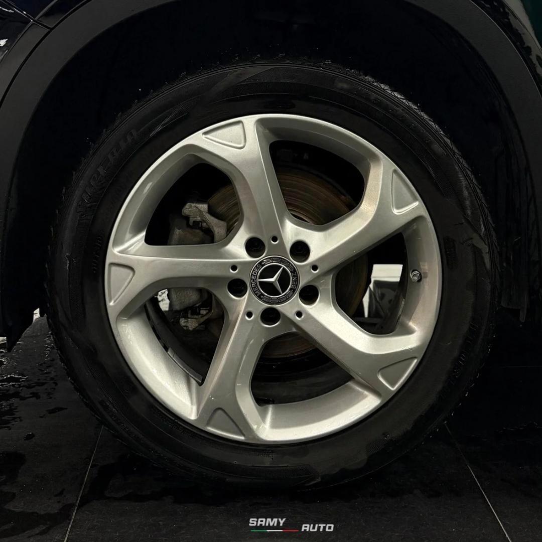 Mercedes-benz GLA 180