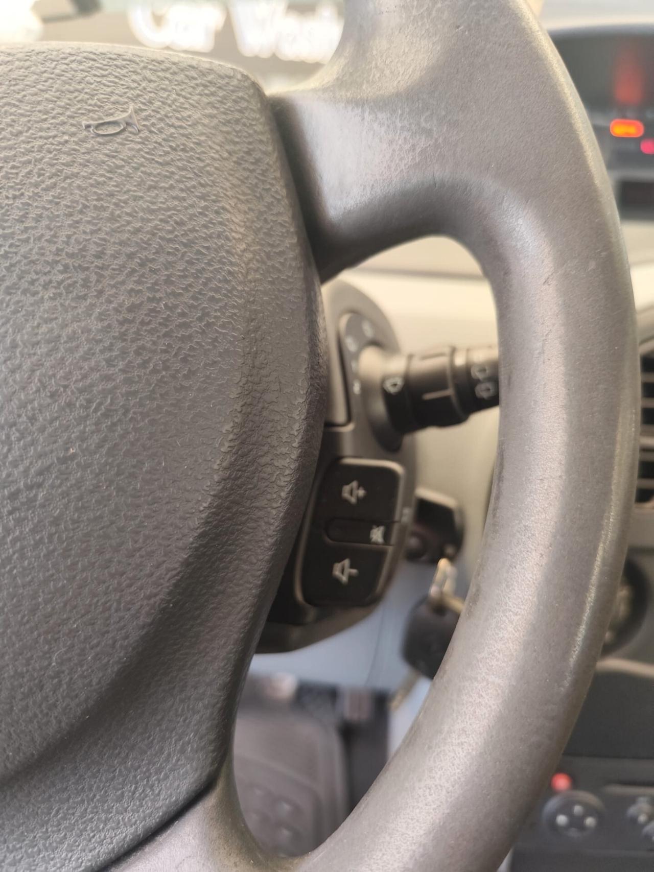 Renault Modus 1.5 dCi 85CV Initiale