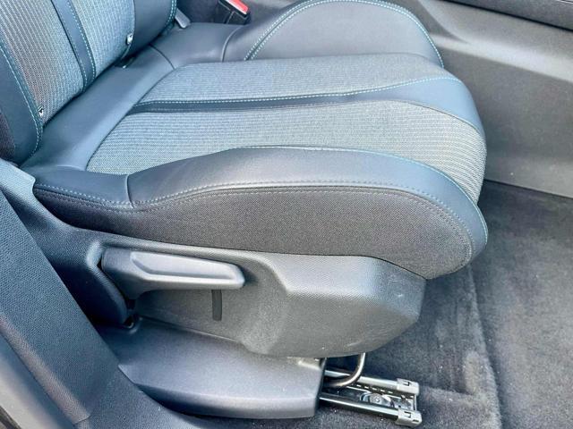 PEUGEOT 3008 PureTech Turbo 130 S&S EAT8 Allure Pack