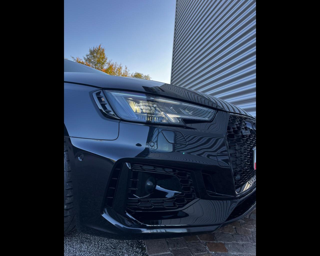 AUDI RS4 AVANT TIPTRONIC QUATTRO