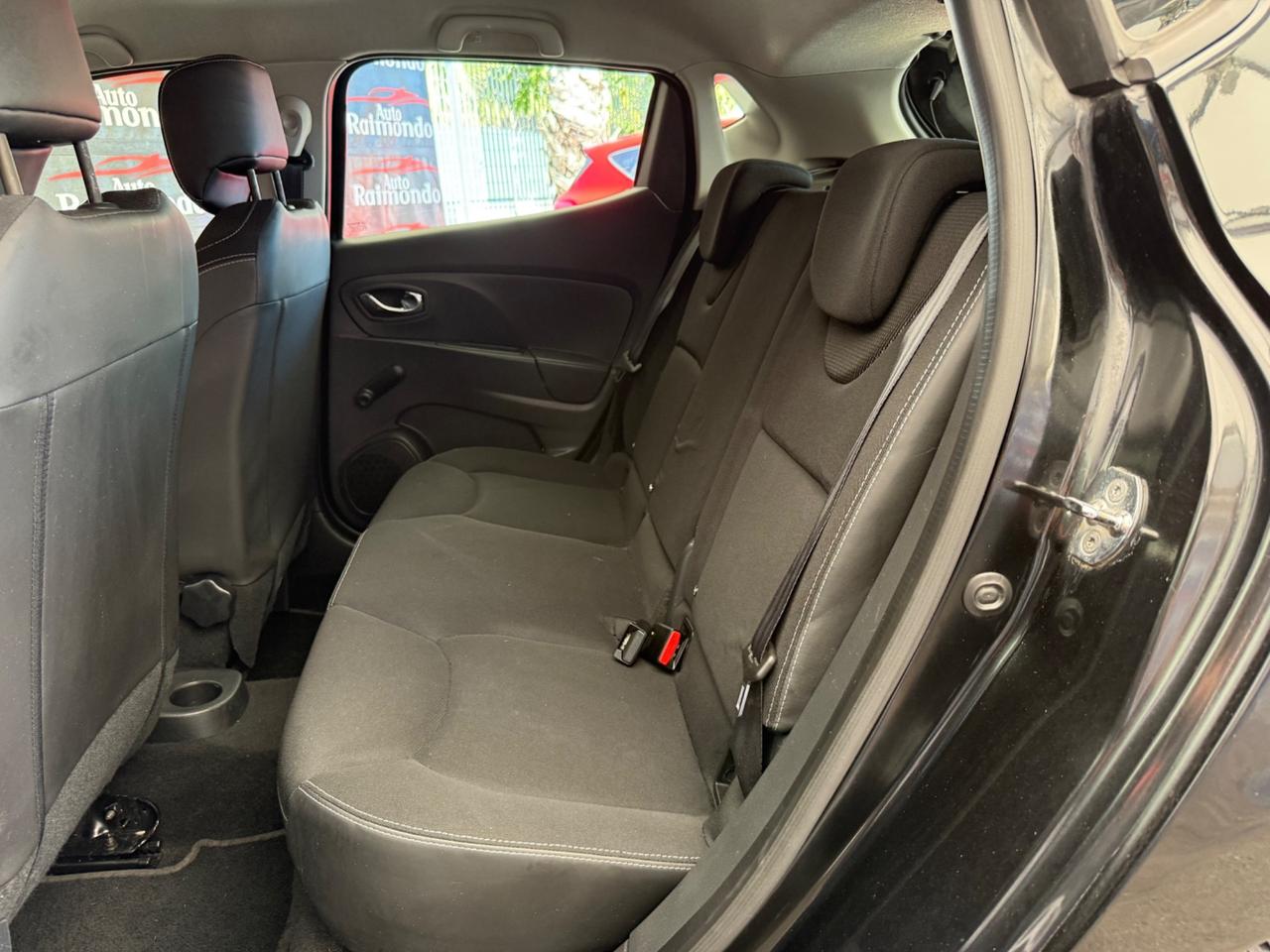 Renault Clio 1.2 75CV 5 porte