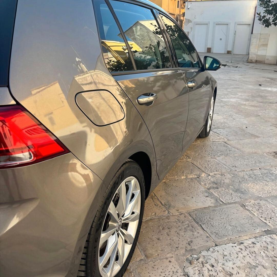 Volkswagen Golf 1.6 TDI 5p. - 105CV