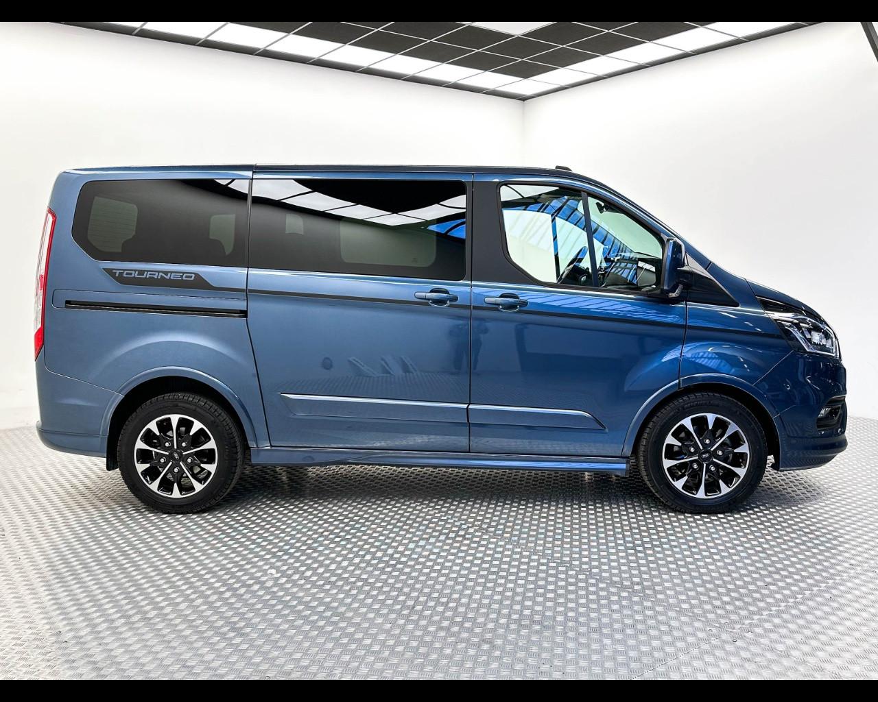 FORD Tourneo Custom 320 2.0 EcoBlue 170CV aut PC Sport